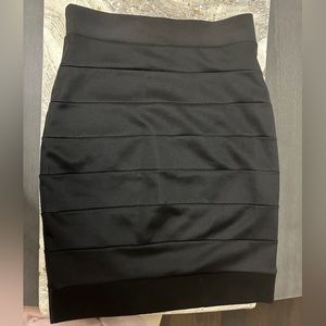 Pencil midi skirt